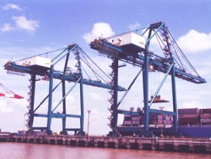 �ۿ����ؙC(j��)е�l(f��)չڅ��(sh��)